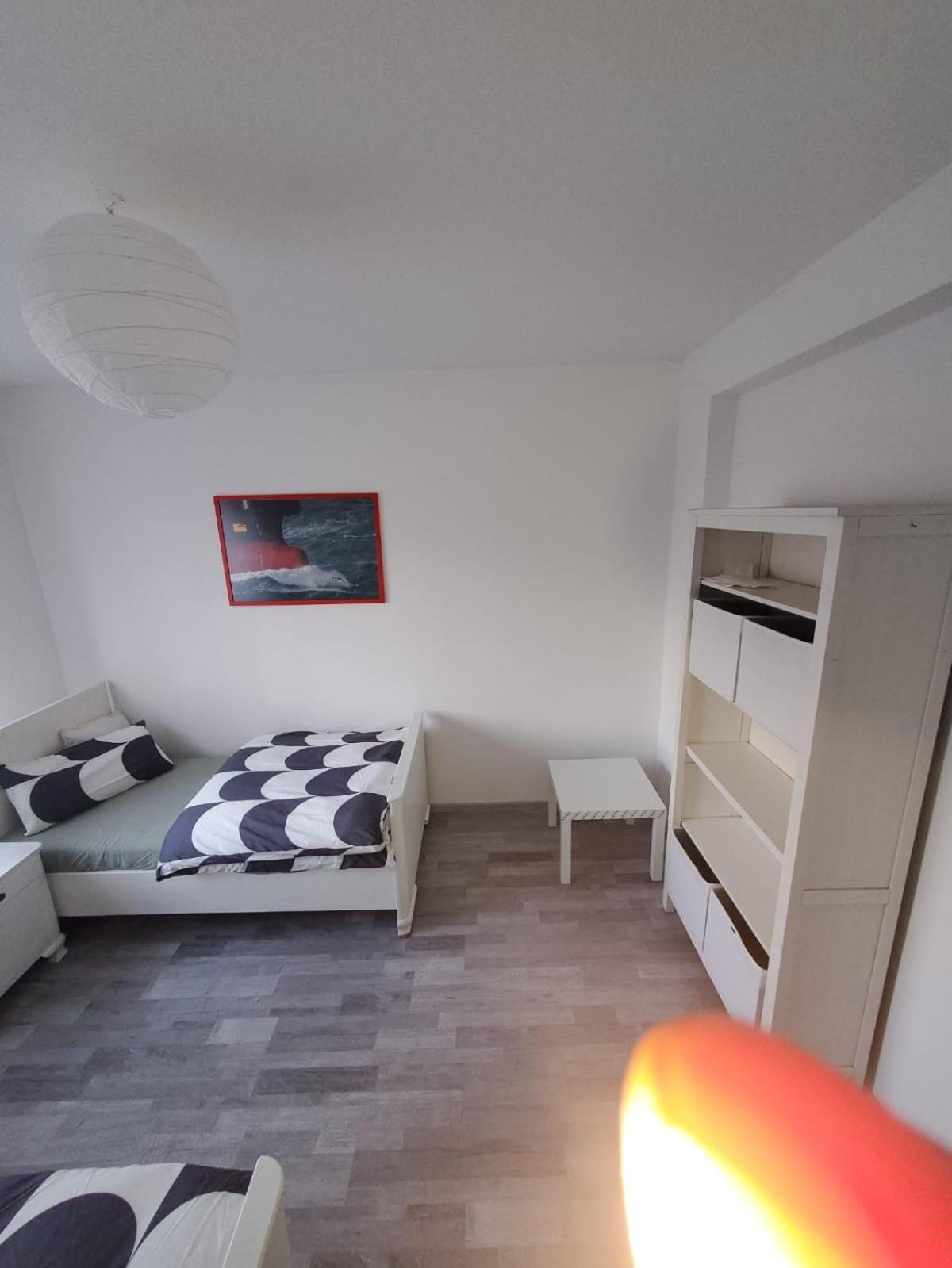 Grosse 3 Zi Wohnung Auf Der Pferde Farm Лар Екстер'єр фото