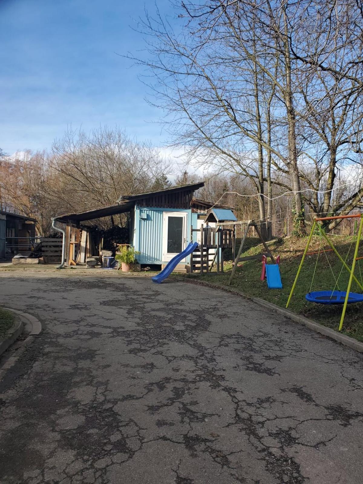 Grosse 3 Zi Wohnung Auf Der Pferde Farm Лар Екстер'єр фото